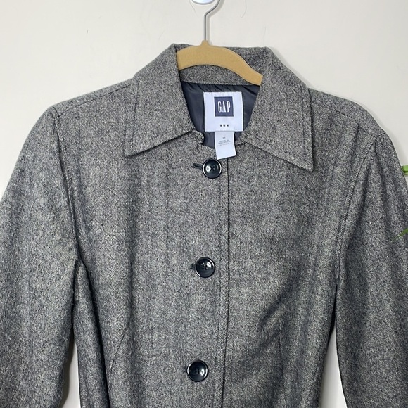 GAP || Collared Jacket with Belt and Pockets; Size M - Picture 4 of 16